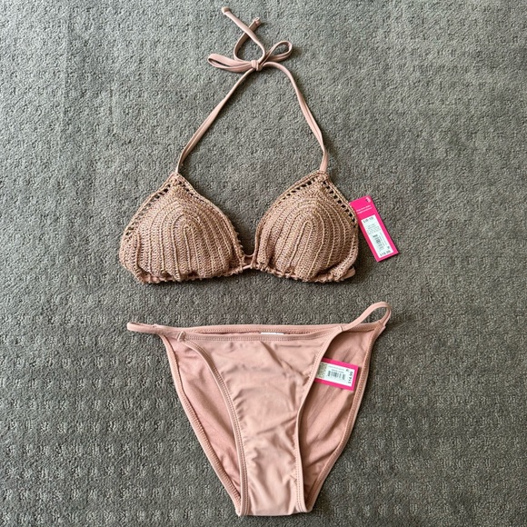 NWT Neutral Gold Embroidered Crochet Bikini Set Size:L and M - Picture 1 of 7
